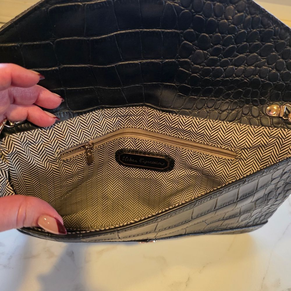 Urban Expressions Black Croc-Embossed Envelope Clutch with Gold Chain - Picture 3 of 3